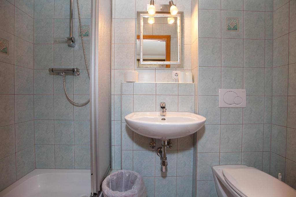 Gasthof - Pension Oedsteinblick Johnsbach 客房 照片